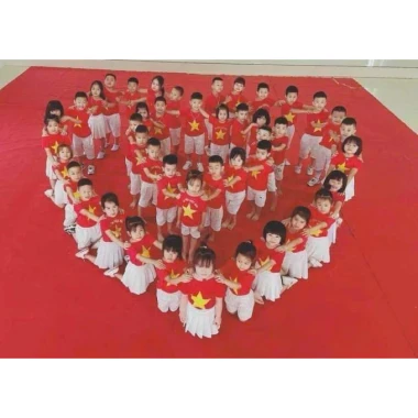 Áo Thun Cờ Đỏ Sao Vàng Trẻ Em Giá Sốc 33K - Giảm Từ 42900 VND - Dành Cho Bé Từ 10kg 4