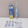 Bàn chải điện cho trẻ em BRUMIVO cao cấp - Lông lụa mềm mại, Tặng 8 đầu chải, Giá chỉ 195k 9