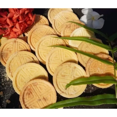 Bánh đậu xanh Hội An Nghĩa Ảnh giá rẻ chỉ 30000đ - Món quà đặc sản từ Quảng Nam 2 Bánh đậu xanh Hội An Nghĩa Ảnh giá rẻ chỉ 30000đ - Món quà đặc sản từ Quảng Nam 2