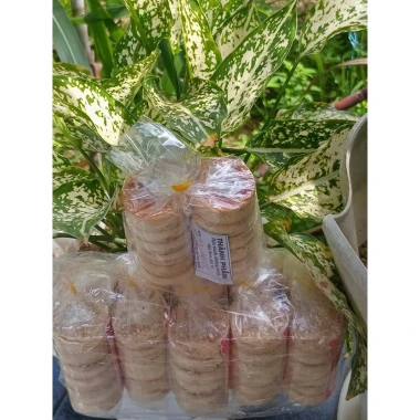 Bánh đậu xanh Hội An Nghĩa Ảnh giá rẻ chỉ 30000đ - Món quà đặc sản từ Quảng Nam 3 Bánh đậu xanh Hội An Nghĩa Ảnh giá rẻ chỉ 30000đ - Món quà đặc sản từ Quảng Nam 3