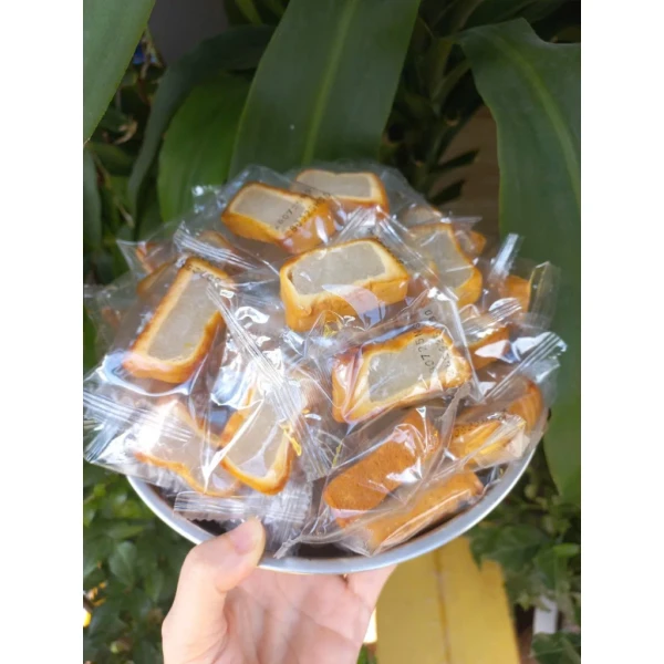 Hình ảnh sản phẩm Bánh Xà Lam Nhân Dừa Nướng Bến Tre 1KG - Đặc Sản Xứ Sở Dừa Giá 60.000Đ