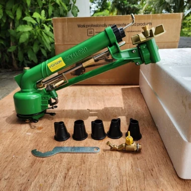 Béc Tưới Cây Sky 41 Pro - Tưới 41m, Đồng Bền, Giá Tốt 1.863.750đ