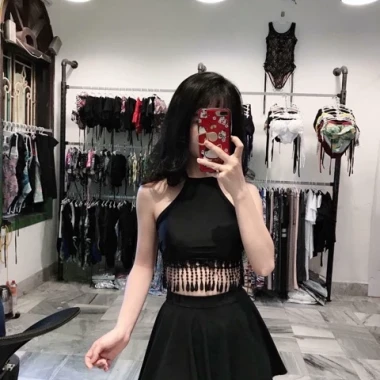 Bikini 2 Mảnh Váy Lưng Cao Che Bụng Áo Yếm Tua Rua Đen Baby Giá Cực Sốc 119800đ 2 Bikini 2 Mảnh Váy Lưng Cao Che Bụng Áo Yếm Tua Rua Đen Baby Giá Cực Sốc 119800đ 2
