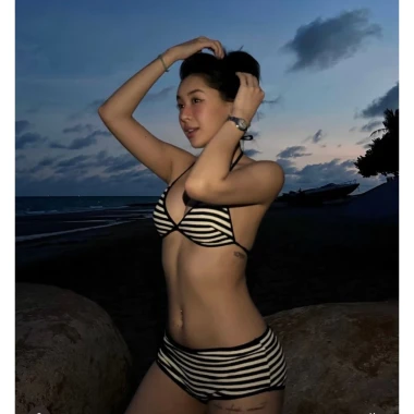 Bikini Sọc Ngang Trắng Đen Miabra - Giảm Giá 199k Thay Vì 238k - Đẹp, Cute, Giá Sốc 4