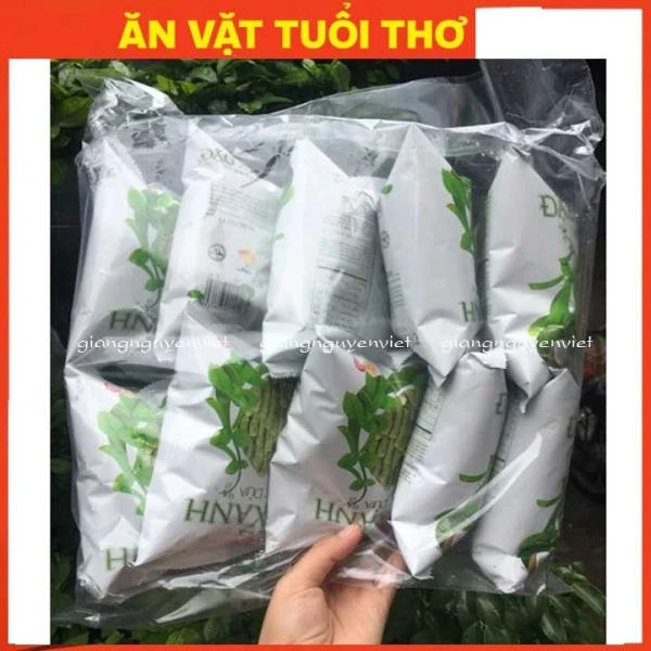 Hình ảnh sản phẩm Bim bim Oishi 10 gói 12g đủ vị giá rẻ - Snack Oishi chỉ 27900đ giảm từ 35433đ