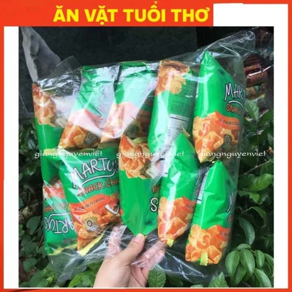 Hình ảnh sản phẩm Bim bim Oishi 10 gói 12g đủ vị giá rẻ - Snack Oishi chỉ 27900đ giảm từ 35433đ
