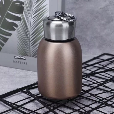 Bình Cà Phê Giữ Nhiệt Mini 300ml Lõi Inox – Nhỏ Gọn, Quai Xách Siêu Dễ Mang