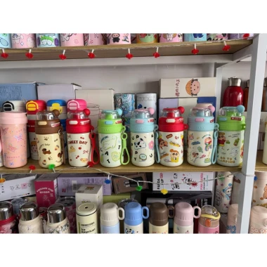 Bình Nước Cute Shin-chan 480ml - Giữ Nhiệt Inox 316, Có Ống Hút - Giảm 44k 8 Bình Nước Cute Shin-chan 480ml - Giữ Nhiệt Inox 316, Có Ống Hút - Giảm 44k 8