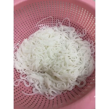 Bún bò sấy khô thơm ngon, giòn tan – Giá ưu đãi 65.000, giảm hơn 18.000 2 Bún bò sấy khô thơm ngon, giòn tan – Giá ưu đãi 65.000, giảm hơn 18.000 2