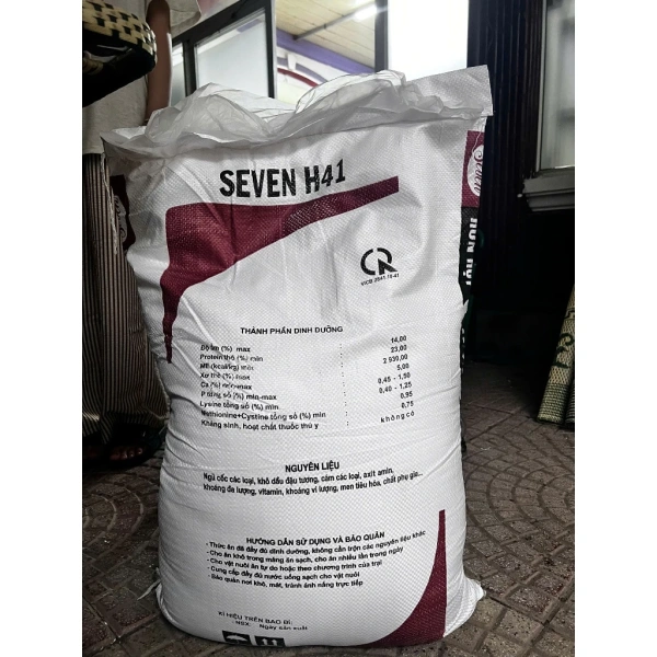 Hình ảnh sản phẩm Cám gà mới nở 23% đạm bột – Dễ ăn, tiêu hoá nhanh, giá 129k – Trang Trại Xanh Hà Nội