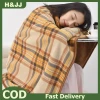 Chăn Lông Cừu Kẻ Sọc Winte Ấm Ném Đa Năng - Giường, Sofa, Du Lịch, Văn Phòng - Giá Shock 141.900đ 2