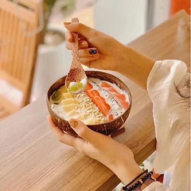 Chén Gáo Dừa Tự Nhiên Size To 13-15cm + Muỗng Gỗ Dừa, Giá Chỉ 10088đ 5 Chén Gáo Dừa Tự Nhiên Size To 13-15cm + Muỗng Gỗ Dừa, Giá Chỉ 10088đ 5