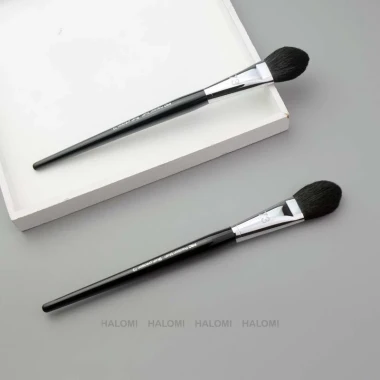 Cọ Sephora 73 đánh má hồng highlight phủ lông mềm chuyên dùng cho makeup chuyên nghiệp HALOMI 7 Cọ Sephora 73 đánh má hồng highlight phủ lông mềm chuyên dùng cho makeup chuyên nghiệp HALOMI 7