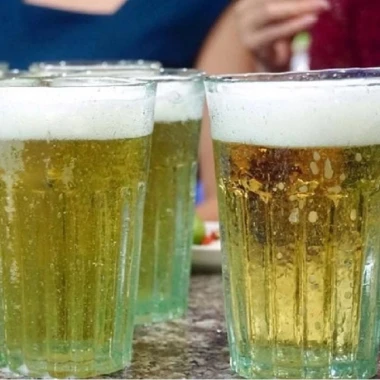 Cốc Thủy Tinh Uống Bia Hơi Hà Nội 330ml - Giá Rẻ 3000đ, Dùng Cho Quán Bia, Nhà Hàng 5 Cốc Thủy Tinh Uống Bia Hơi Hà Nội 330ml - Giá Rẻ 3000đ, Dùng Cho Quán Bia, Nhà Hàng 5