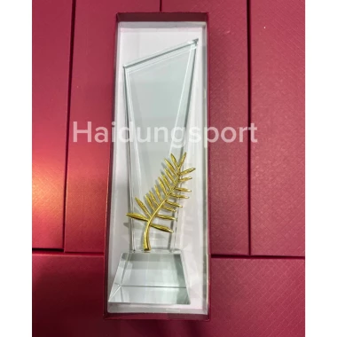 Cúp Bóng Đá Lưu Niệm Giá Rẻ - Huy Chương Vàng Bạc Pha Lê Cờ Quà Tặng Thể Thao Chất Lượng 35 Cúp Bóng Đá Lưu Niệm Giá Rẻ - Huy Chương Vàng Bạc Pha Lê Cờ Quà Tặng Thể Thao Chất Lượng 35