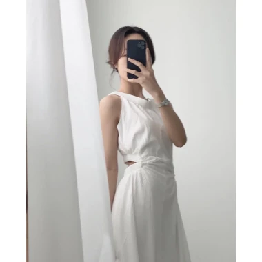 Đầm Dài Cut Out Màu Trắng Siêu Đẹp Váy Maxi Midi Bo Chun Khoét Eo Giảm Giá Cực Sâu chỉ 305k 7 Đầm Dài Cut Out Màu Trắng Siêu Đẹp Váy Maxi Midi Bo Chun Khoét Eo Giảm Giá Cực Sâu chỉ 305k 7