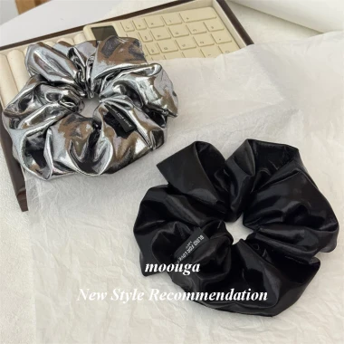 Dây Buộc Tóc Scrunchy Vải Bạc Súng Màu Sang Trọng Nữ - Giá Chỉ 48600đ 4 Dây Buộc Tóc Scrunchy Vải Bạc Súng Màu Sang Trọng Nữ - Giá Chỉ 48600đ 4