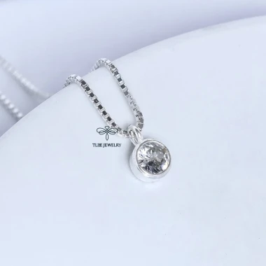 Dây chuyền bạc nữ TLEE đá tròn nhỏ đơn giản giá chỉ 476k giảm từ 585k D0173 TLEE JEWELRY 4 Dây chuyền bạc nữ TLEE đá tròn nhỏ đơn giản giá chỉ 476k giảm từ 585k D0173 TLEE JEWELRY 4