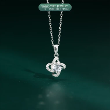 Dây chuyền bạc nữ TLEE mặt cỏ bốn lá khung viền hoa xoáy đính đá viền lấp lánh TLEE JEWELRY D0324 4 Dây chuyền bạc nữ TLEE mặt cỏ bốn lá khung viền hoa xoáy đính đá viền lấp lánh TLEE JEWELRY D0324 4