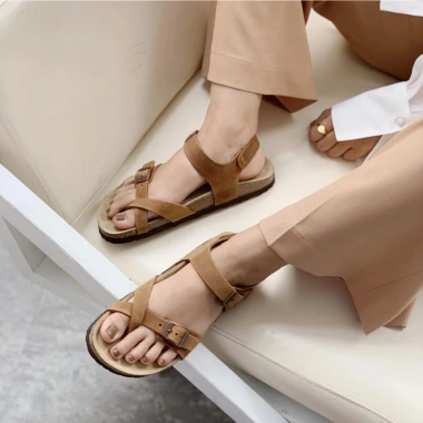 Dép Sandal Da Bò Quai Chéo Đế Trấu Xăng Đan Học Sinh Xỏ Ngón Bioline D14 290k 5