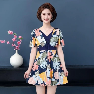 Đồ Bơi Nữ Trung Niên Váy Liền Hoa Sang Trọng - Che Bụng Tôn Dáng Giá CỰC SỐC 199k 5 Đồ Bơi Nữ Trung Niên Váy Liền Hoa Sang Trọng - Che Bụng Tôn Dáng Giá CỰC SỐC 199k 5