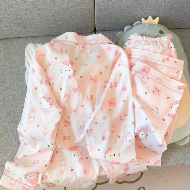 Đồ ngủ Hello Kitty Nhật cho nữ – Pijama mềm mại, thoải mái, giá ưu đãi 150.000