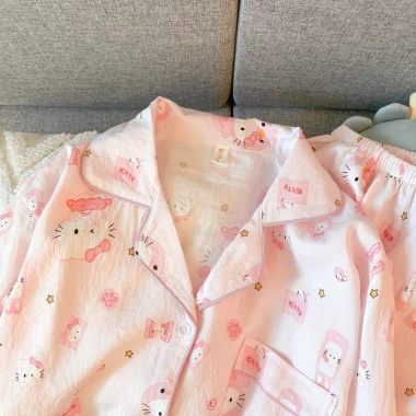 Đồ ngủ Hello Kitty Nhật cho nữ – Pijama mềm mại, thoải mái, giá ưu đãi 150.000