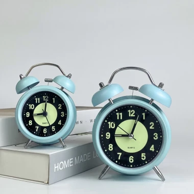 Đồng Hồ Báo Thức Để Bàn Chuông To, Quartz Có Dạ Quang Có Đèn Trang Trí Bàn Học Phòng Kích Thước 10cm 11