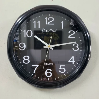 Đồng hồ treo tường Diamond kim trôi 35cm – Thiết kế sang trọng, giảm còn 156.000