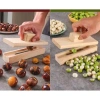 Dụng cụ bốc tách vỏ hạt sen, tách hạt macchiato tiện lợi - nhanh, sạch, giá 18.000