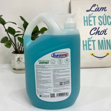 [EuroOne] Nước Rửa Chén Hương Bạc Hà 2.100g – Sạch Bóng Dầu Mỡ, Dịu Nhẹ Da Tay, An Toàn Cho Gia Đình, Hương Thơm Mát Lâu 3
