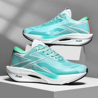 Flam 3 - Giày chạy bộ với bảng carbon phủ đầy lòng bàn chân, phù hợp cho marathon và chạy bộ hằng ngày, nam nữ đều dùng được. 6 Flam 3 - Giày chạy bộ với bảng carbon phủ đầy lòng bàn chân, phù hợp cho marathon và chạy bộ hằng ngày, nam nữ đều dùng được. 6