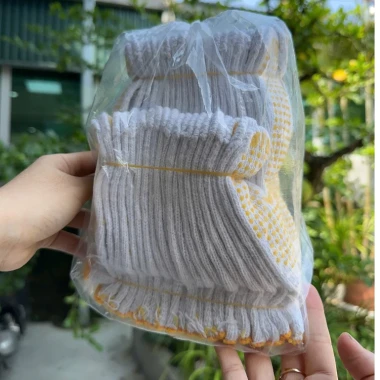 Găng Tay Bảo Hộ Lao Động Sợi Len Nhựa Dai Bền Giá Rẻ 25k 12 Găng Tay Bảo Hộ Lao Động Sợi Len Nhựa Dai Bền Giá Rẻ 25k 12