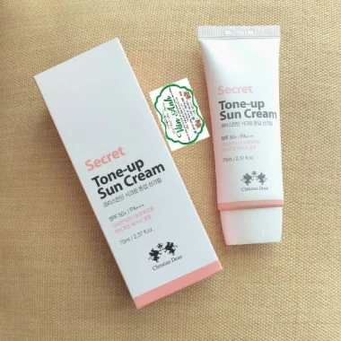 ?HÀNG CHÍNH HÃNG?KEM CHỐNG NẮNG TRANG ĐIỂM NÂNG TONE CHRISTIAN DEAN SECRET TONE-UP SUN CREAM 2 ?HÀNG CHÍNH HÃNG?KEM CHỐNG NẮNG TRANG ĐIỂM NÂNG TONE CHRISTIAN DEAN SECRET TONE-UP SUN CREAM 2