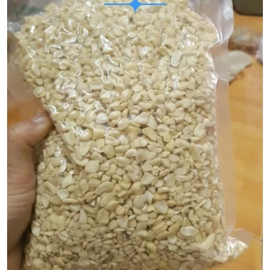 Hạt Điều Vụn 6 Ly Sạch, Không Chất Bảo Quản, Nấu Sữa Tươi Mới - 1kg Giá Tốt 39000đ 10 Hạt Điều Vụn 6 Ly Sạch, Không Chất Bảo Quản, Nấu Sữa Tươi Mới - 1kg Giá Tốt 39000đ 10