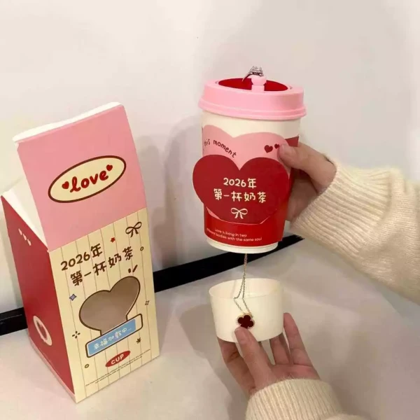Hộp lật bất ngờ trà sữa: ý tưởng quà Tình nhân sáng tạo và ý nghĩa