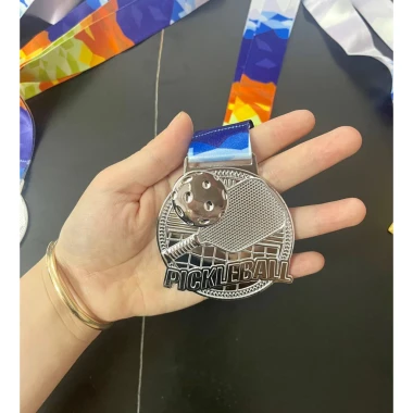 Huy Chương Pickleball Cao Cấp Mẫu Mới Giá Sỉ 19000đ Lẻ Rẻ 12 Huy Chương Pickleball Cao Cấp Mẫu Mới Giá Sỉ 19000đ Lẻ Rẻ 12