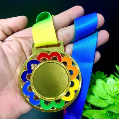 Huy Chương Vàng Cúp Bóng Đá Thể Thao Giá Rẻ - Cúp Lưu Niệm Bạc Pha Lê Chất Lượng Cao 33 Huy Chương Vàng Cúp Bóng Đá Thể Thao Giá Rẻ - Cúp Lưu Niệm Bạc Pha Lê Chất Lượng Cao 33