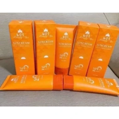 Kem chống nắng căng bóng Mh spa giảm 30% còn 110k - Bảo vệ da vượt trội giá 110000 VND 6 Kem chống nắng căng bóng Mh spa giảm 30% còn 110k - Bảo vệ da vượt trội giá 110000 VND 6