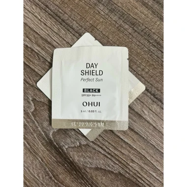 Kem Chống Nắng Ohui Black 10 Gói 1ml Chống Sạm Da Bắt Nắng Giá Tốt 19900đ 10