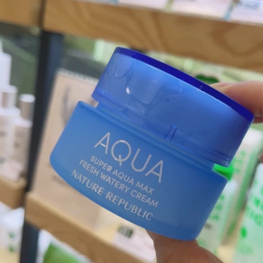 Kem dưỡng nước Super Aqua Max mới Nature Republic – Dưỡng ẩm sâu, da tươi sáng, giá 443.850₫ 2