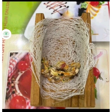 Khuôn cuốn chả giò, nem rán bằng gỗ tự nhiên – 38,900 VND, dễ dùng cho gia đình