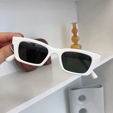 Kính Râm Nữ Nam Chống Tia UV Thời Trang Siêu Ngầu Giá Rẻ 24.600đ