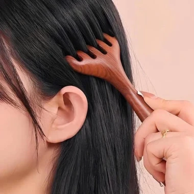 Lược Massage Gỗ Đàn Hương 6 Móng Giảm Stress, Mỏi Cổ Vai Gáy, Giá Cực Sốc Chỉ 29.601₫ 7 Lược Massage Gỗ Đàn Hương 6 Móng Giảm Stress, Mỏi Cổ Vai Gáy, Giá Cực Sốc Chỉ 29.601₫ 7