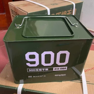 Lương Khô Quân Đội 4kg Hộp Sắt 900 Ba Sao Chuẩn - Giá Rẻ 129000đ 3 Lương Khô Quân Đội 4kg Hộp Sắt 900 Ba Sao Chuẩn - Giá Rẻ 129000đ 3