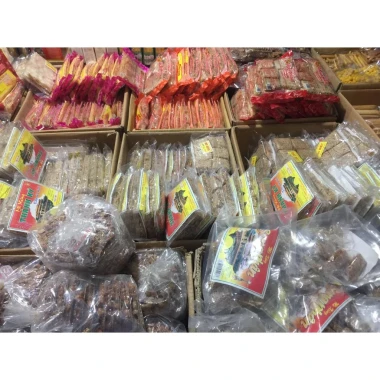 Mè xửng dẻo Thiên Hương Huế 300g - Đặc sản giòn ngon giảm giá chỉ 30k 3 Mè xửng dẻo Thiên Hương Huế 300g - Đặc sản giòn ngon giảm giá chỉ 30k 3