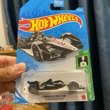 Mô hình xe đua Hot Wheels Oracle Red Bull Racing F1 2.025 - Giá chỉ 122.000 VND, ưu đãi đặc biệt 4
