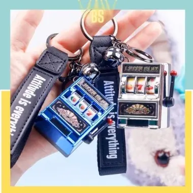 Móc Khóa Nhựa Kim Loại Nhẹ Kiểu Máy Xèng 777 Giá Rẻ Chỉ 37000đ - Giảm 30% 2 Móc Khóa Nhựa Kim Loại Nhẹ Kiểu Máy Xèng 777 Giá Rẻ Chỉ 37000đ - Giảm 30% 2