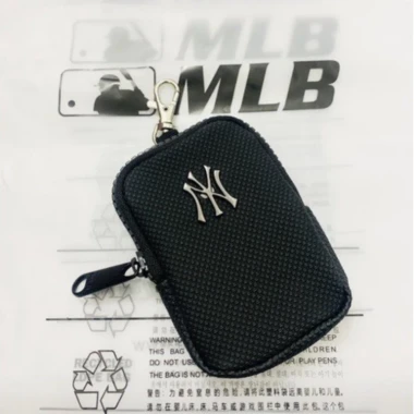 Móc Khóa Túi Nhỏ MLB Đa Năng Giảm Giá - Đựng Thẻ ATM, Nhiều Đồ Tiện Lợi Chỉ 49k 3 Móc Khóa Túi Nhỏ MLB Đa Năng Giảm Giá - Đựng Thẻ ATM, Nhiều Đồ Tiện Lợi Chỉ 49k 3