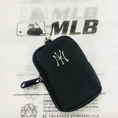 Móc Khóa Túi Nhỏ MLB Đa Năng Giảm Giá - Đựng Thẻ ATM, Nhiều Đồ Tiện Lợi Chỉ 49k 10 Móc Khóa Túi Nhỏ MLB Đa Năng Giảm Giá - Đựng Thẻ ATM, Nhiều Đồ Tiện Lợi Chỉ 49k 10